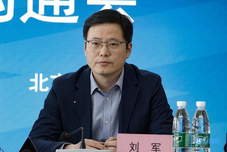 日本护士无遮羞打屁股调教网站